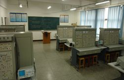 電氣工程及其自動化 設(shè)計與安裝調(diào)試的現(xiàn)代實踐